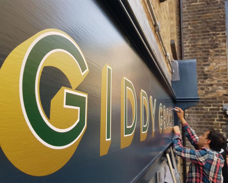 Giddy-Grocer-1-Vinyl-Sign-Studio