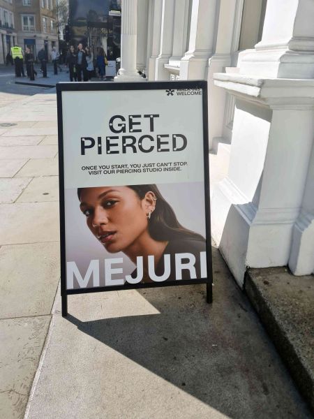 retail-signage-Vinyl-Sign-Studio