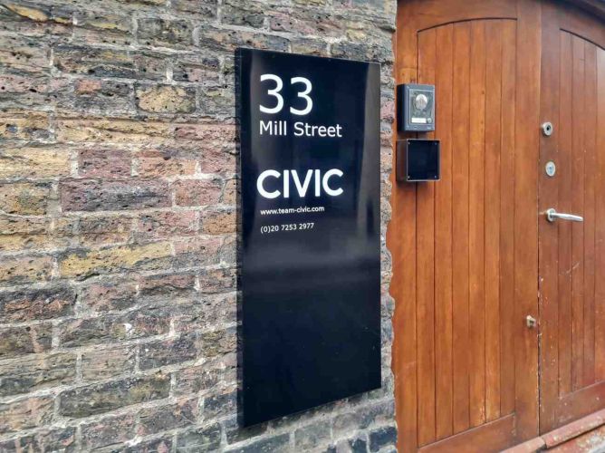 wayfinding-signage-Vinyl-Sign-Studio