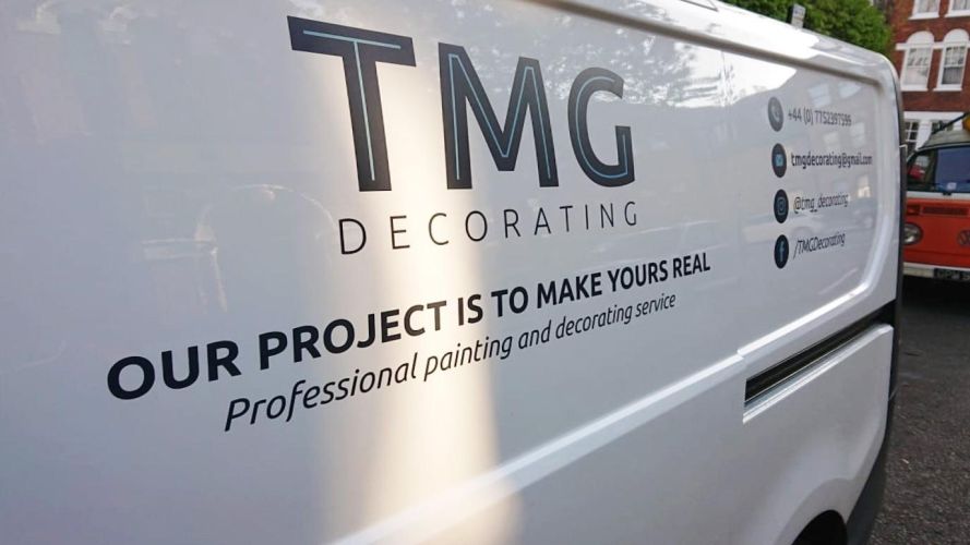 vehicle-branding-Vinyl-Sign-Studio