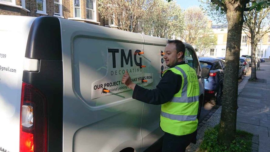 vehicle-branding-Vinyl-Sign-Studio