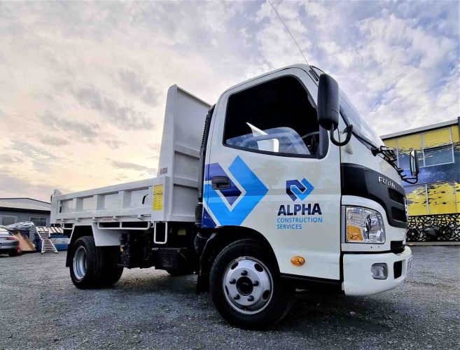 vehicle-branding-Vinyl-Sign-Studio