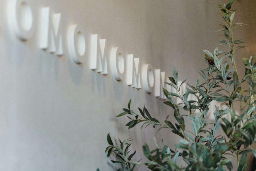 retail-signage-Vinyl-Sign-Studio