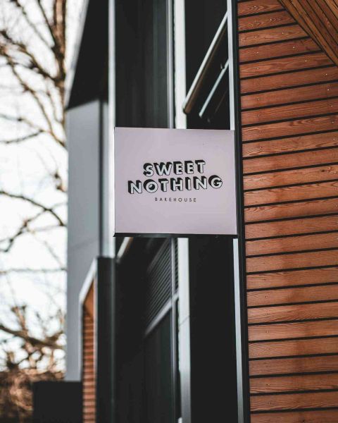 retail-signage-Vinyl-Sign-Studio