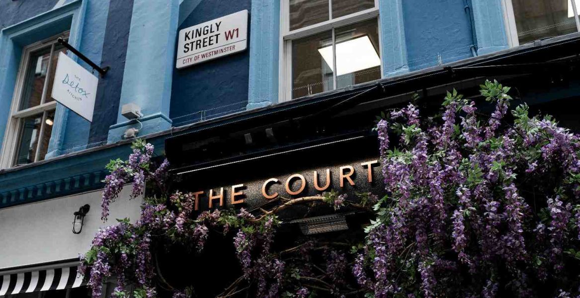 retail-signage-Vinyl-Sign-Studio