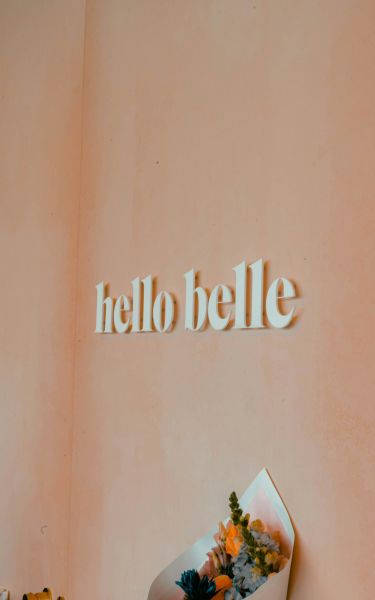 annebell-dogger-d-vRr6kIELc-unsplash-min