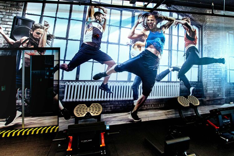 craig-lovelidge-jRMWeyNXB4Y-unsplash