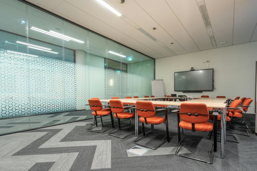 pexels-mike-van-schoonderwalt-1884800-5511131-min